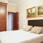 Lujoso En El Centro Tatil Evi